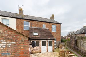 Rear- click for photo gallery